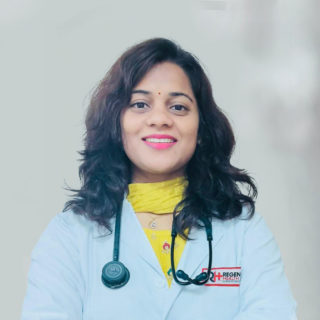 Dr. Akansha Gupta LKO grey bg